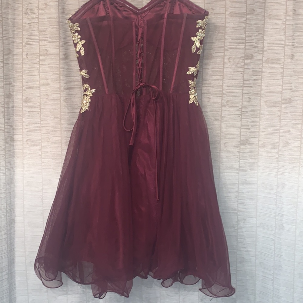NWOT- Blondie Nites- Maroon and Gold Homecoming Dress - Picture 2 of 4